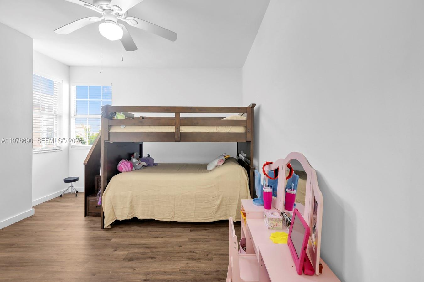 SECTORS 3 & 4 BOUNDARY PL - Residential