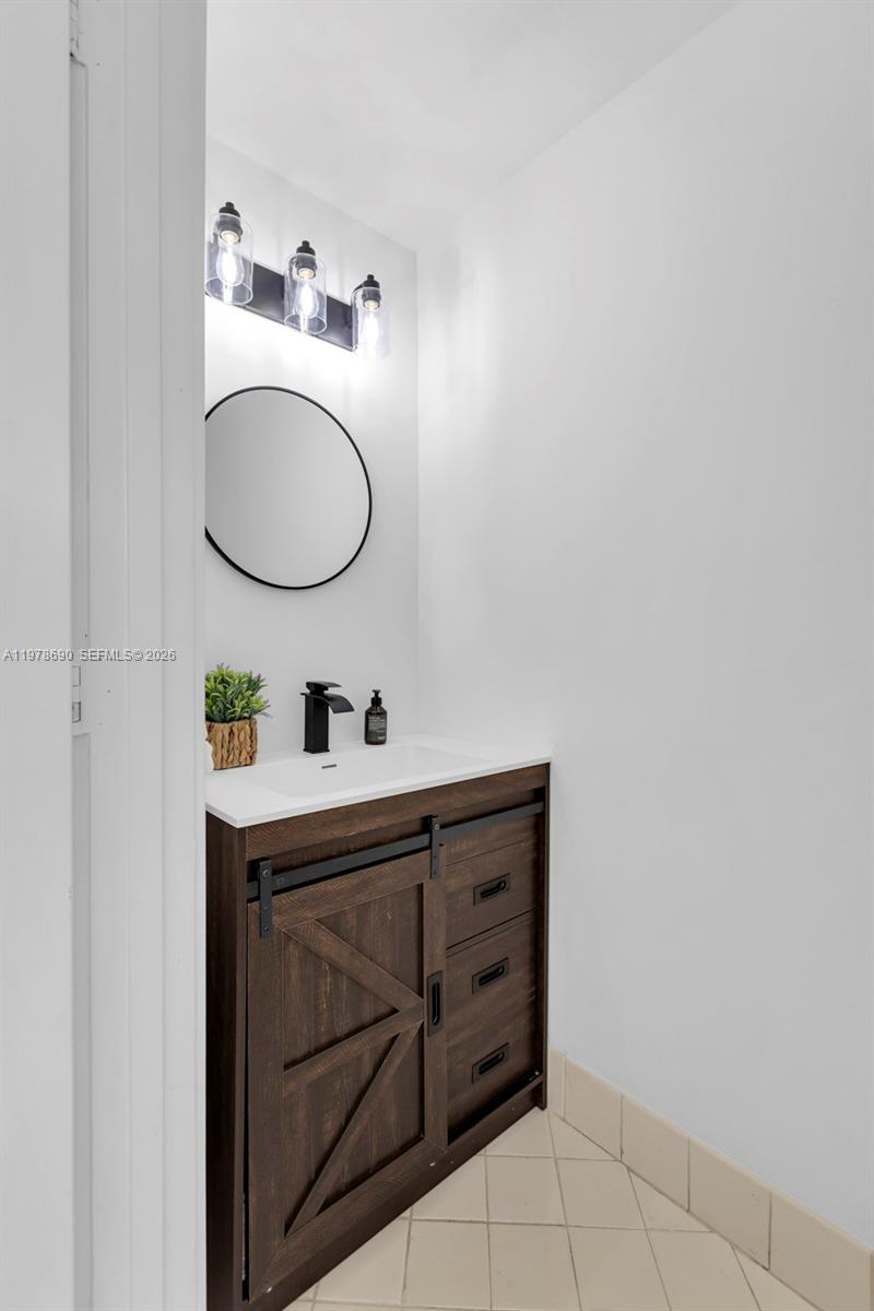 SECTORS 3 & 4 BOUNDARY PL - Residential