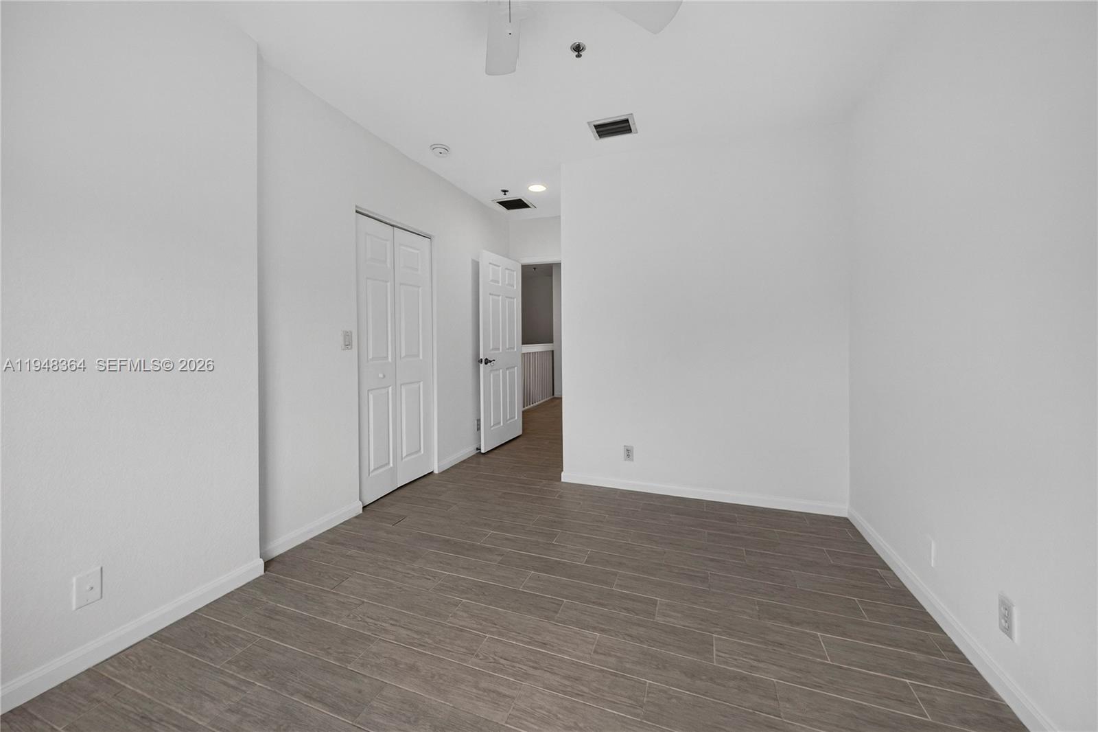 WILLOW GROVE - Residential Lease