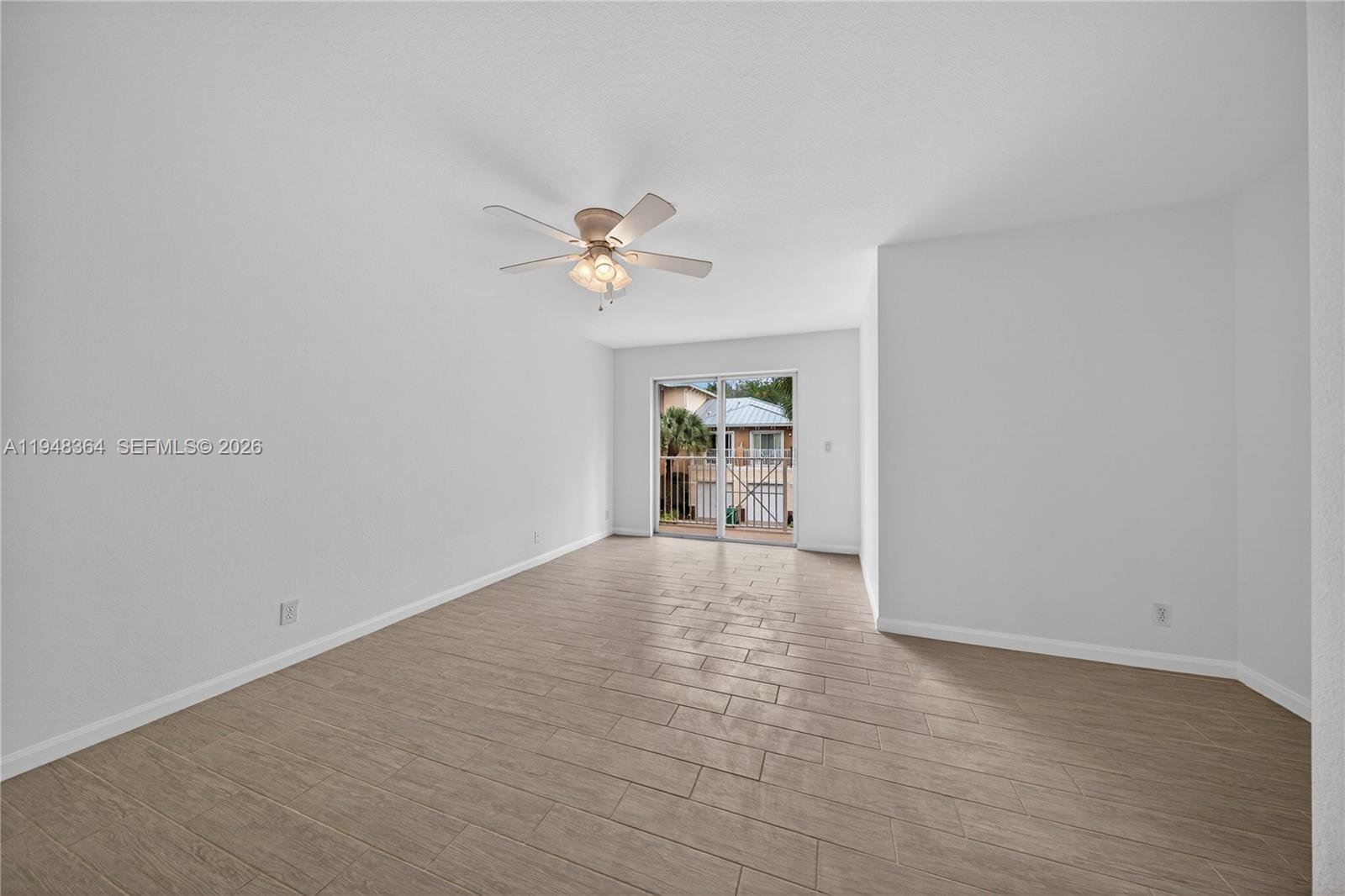 WILLOW GROVE - Residential Lease