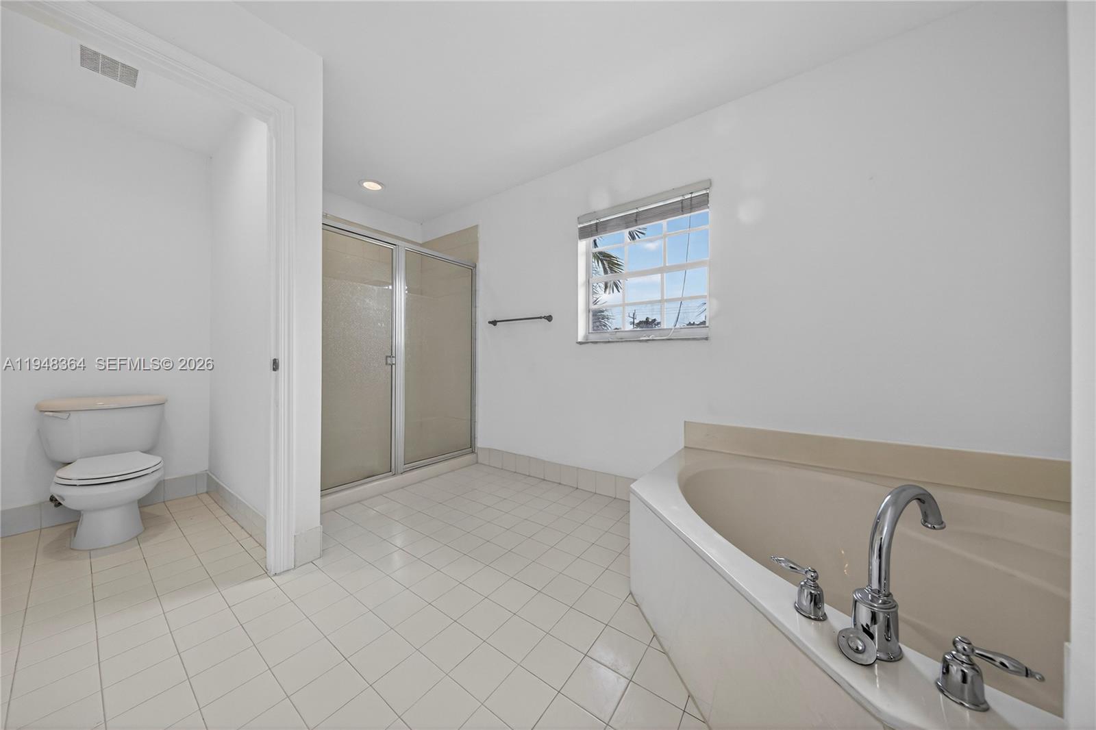 WILLOW GROVE - Residential Lease