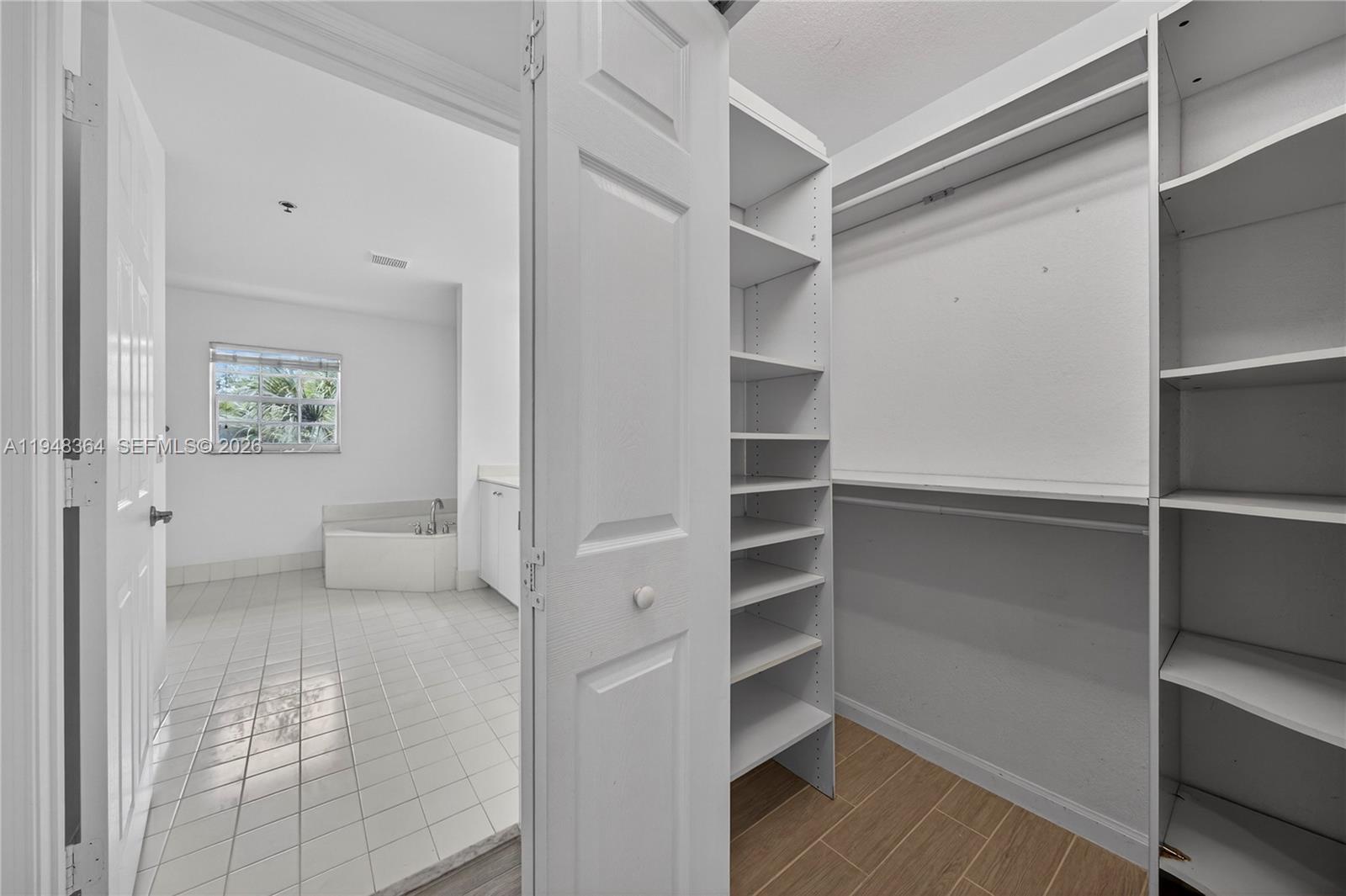 WILLOW GROVE - Residential Lease