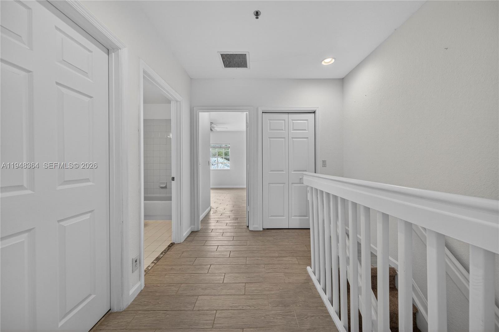 WILLOW GROVE - Residential Lease