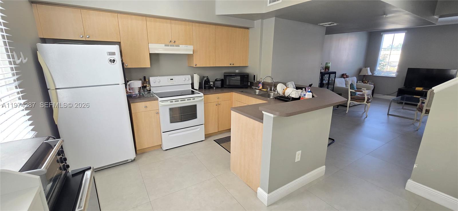 AVENTI AT AVENTURA CONDO - Residential Lease