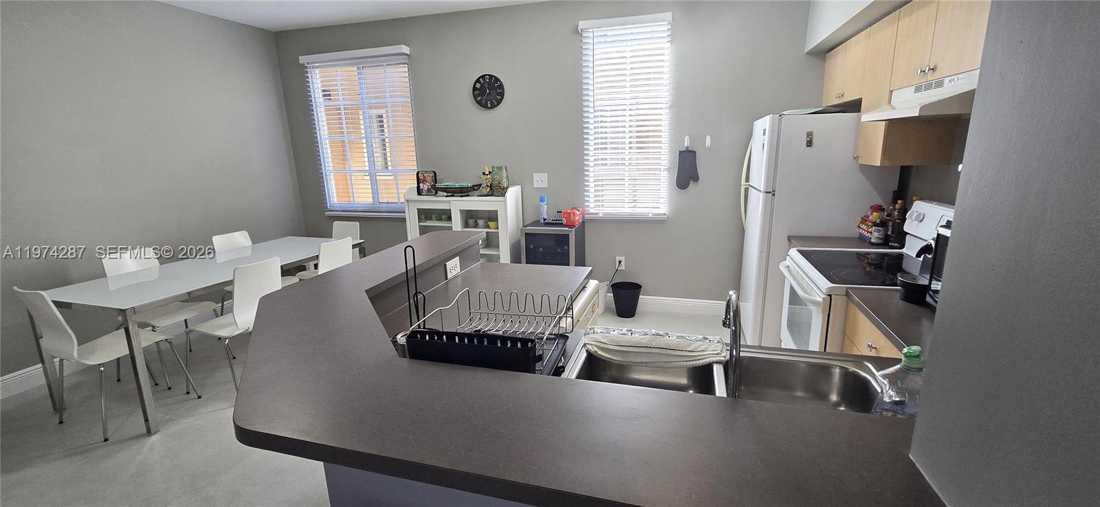 AVENTI AT AVENTURA CONDO - Residential Lease