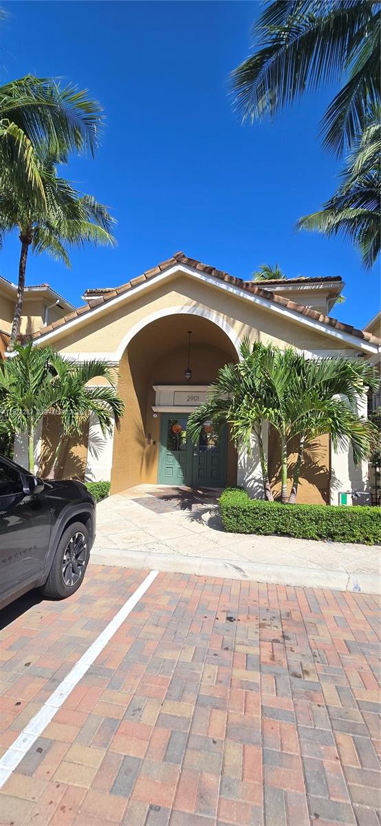 AVENTI AT AVENTURA CONDO - Residential Lease