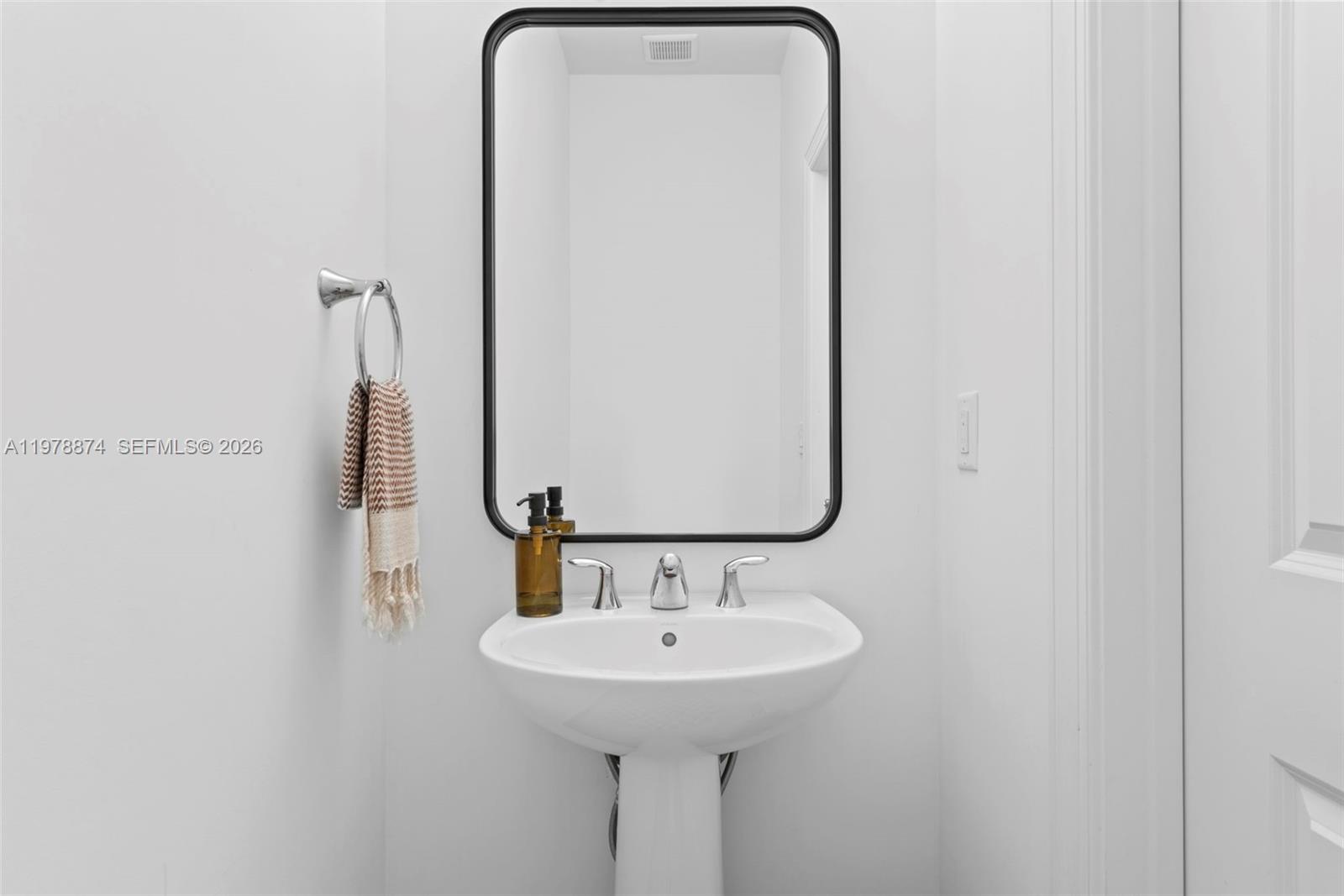 DEERFIELD CROSSING - Residential