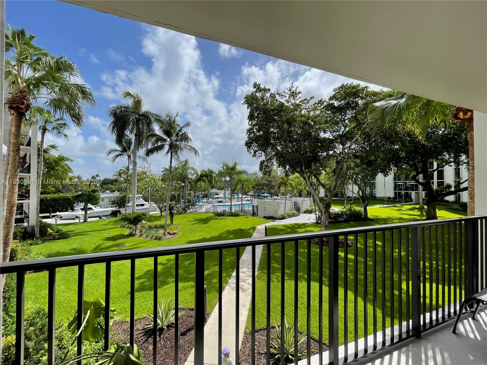 RIVER REACH CONDOMINIUM I - Residential
