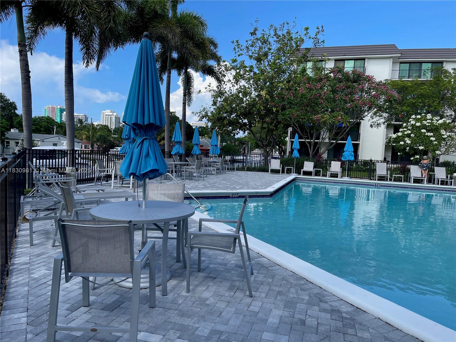 RIVER REACH CONDOMINIUM I - Residential