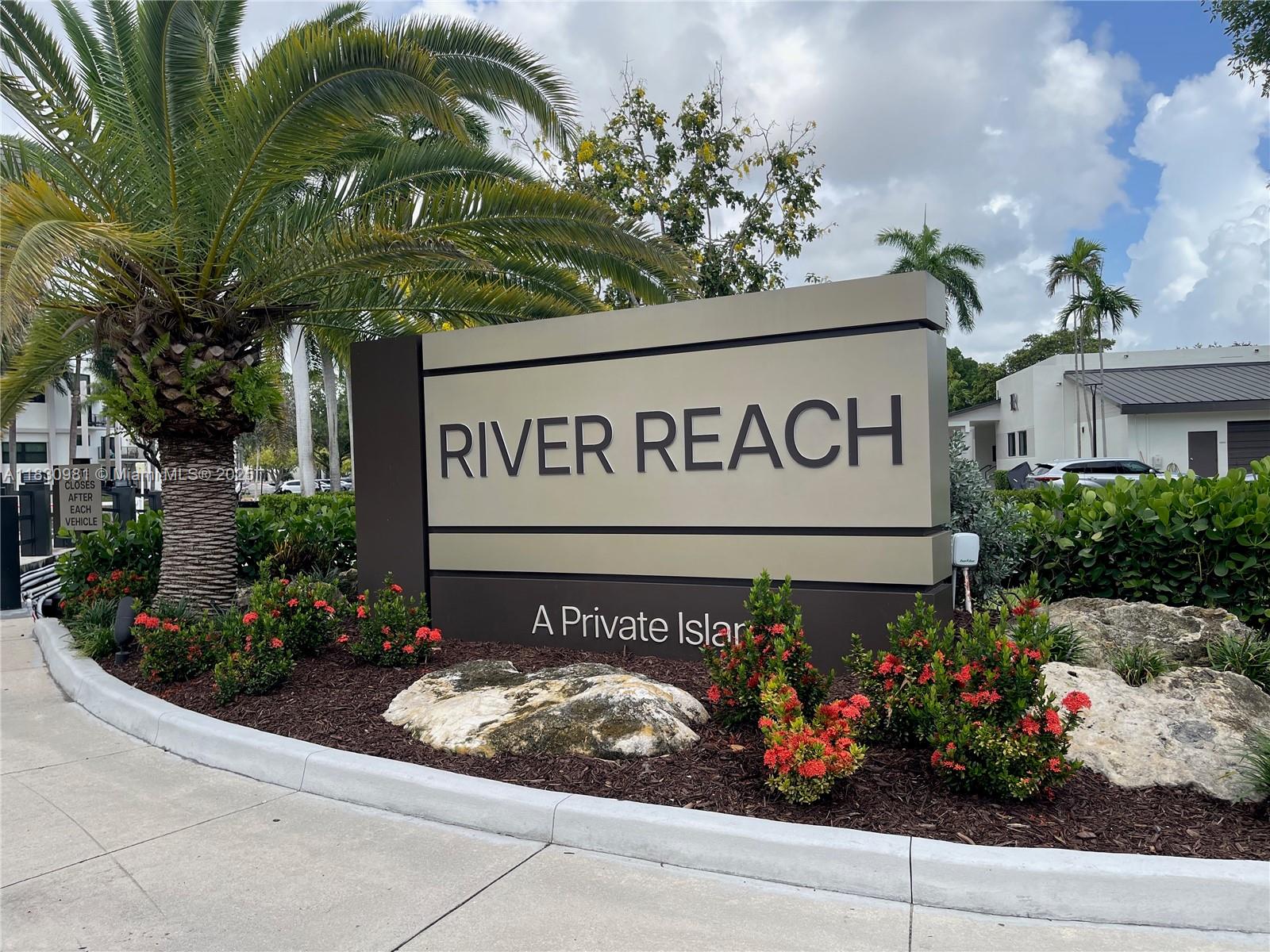 RIVER REACH CONDOMINIUM I - Residential