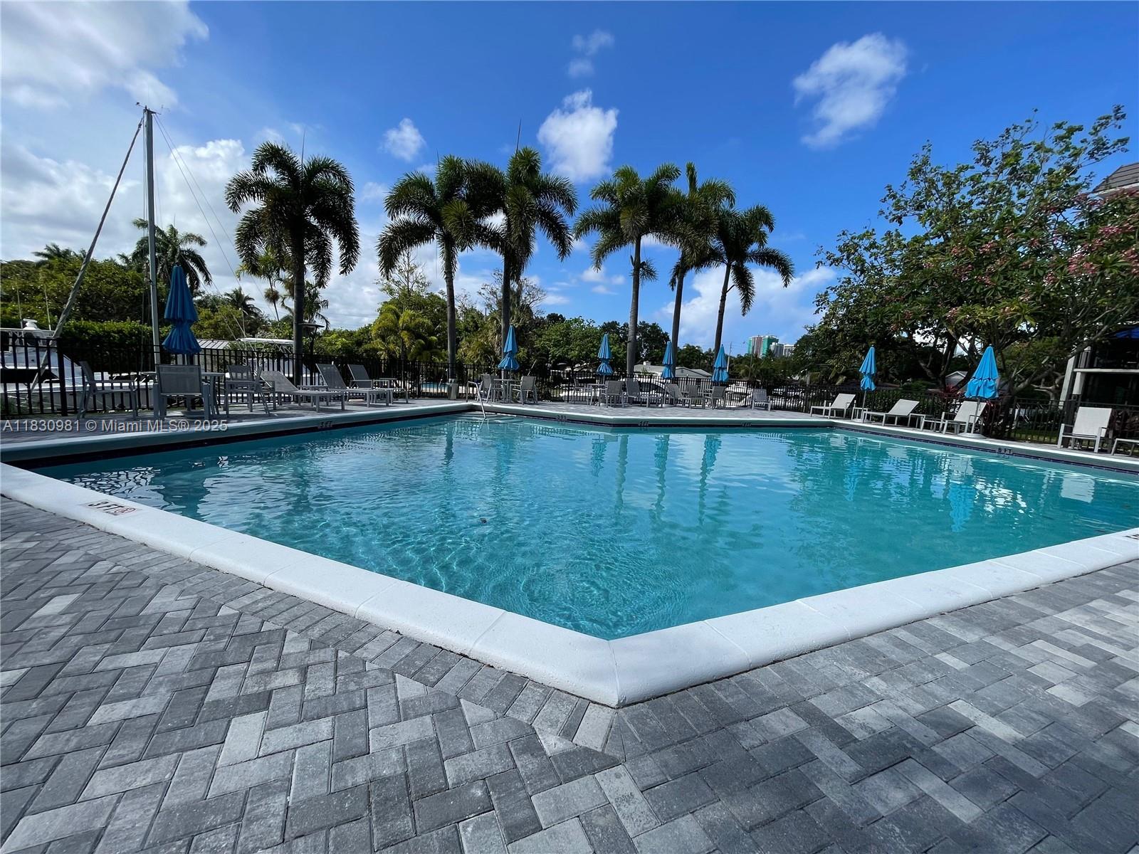 RIVER REACH CONDOMINIUM I - Residential