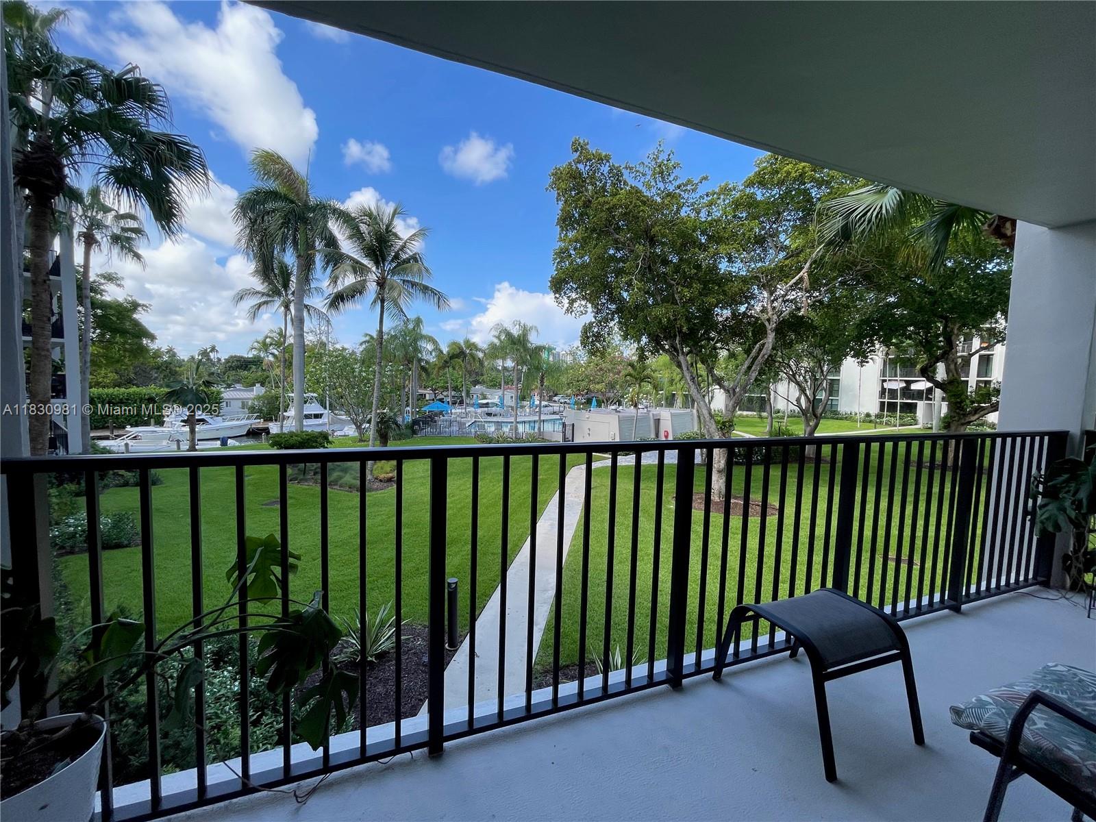 RIVER REACH CONDOMINIUM I - Residential
