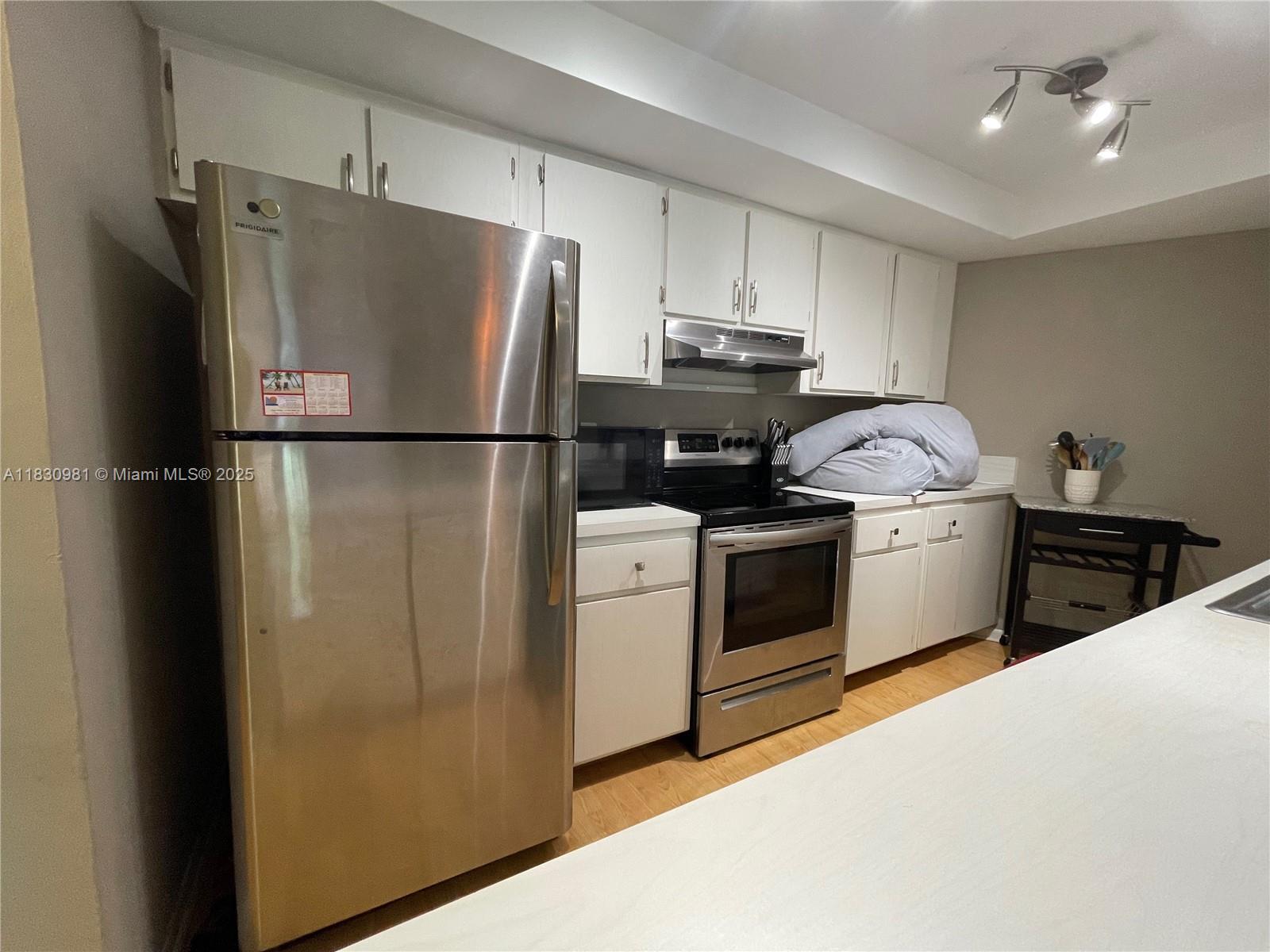 RIVER REACH CONDOMINIUM I - Residential