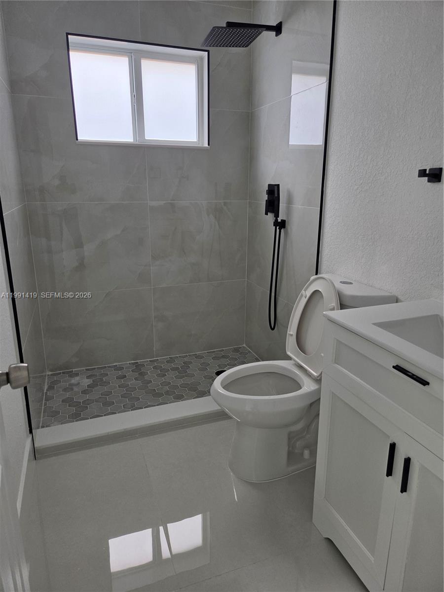 ALLAPATTAH SQUARE - Residential