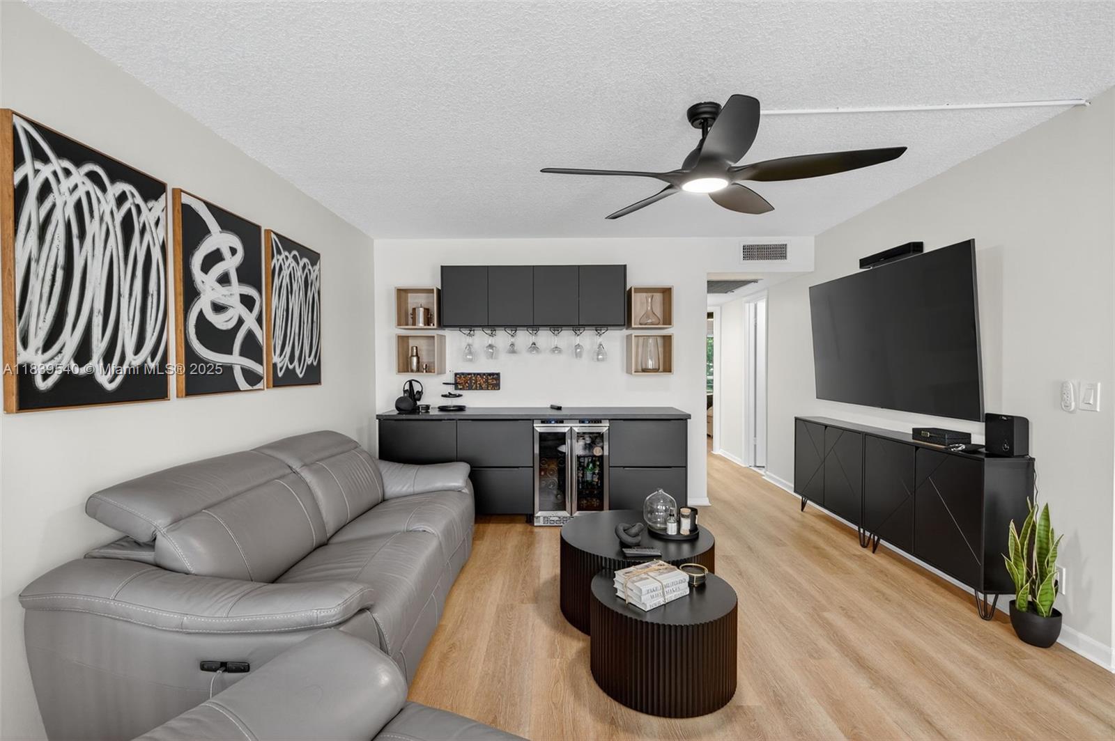 HARWOOD D CONDO - Residential