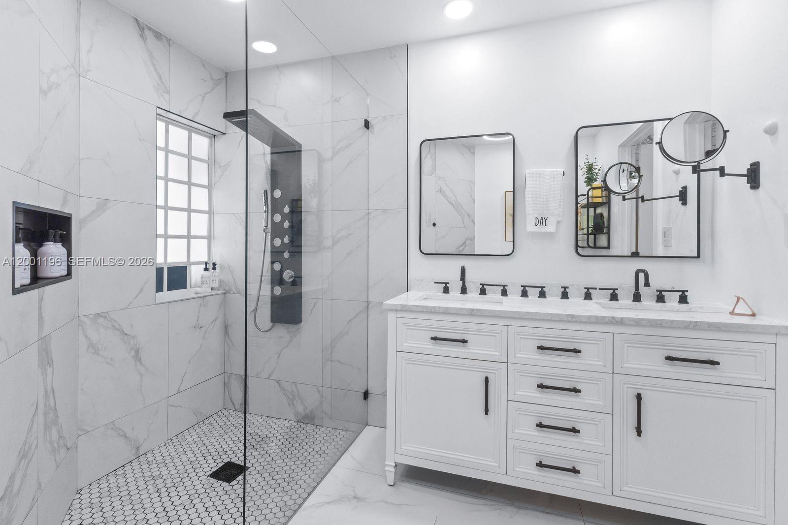 SILVER LAKES PH II REPLAT - Residential