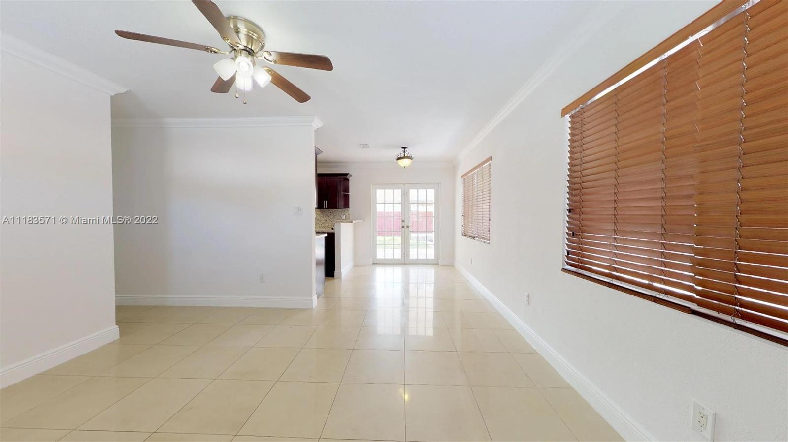 21ST CENTURY HOMES 3RD SE - Residential Lease