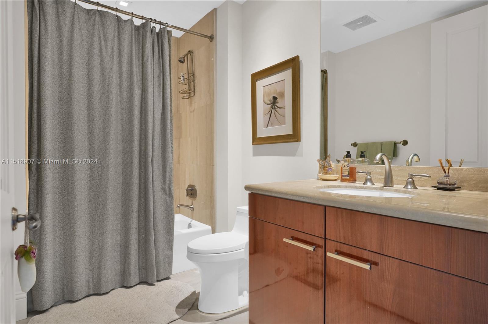 RESIDENCES AT ONE BAL HARB - Residential