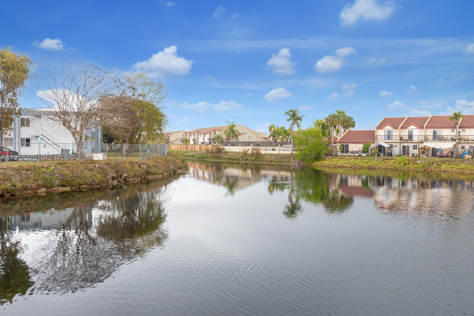 LAGO LINDO TOWNVILLAS CON - Residential Lease