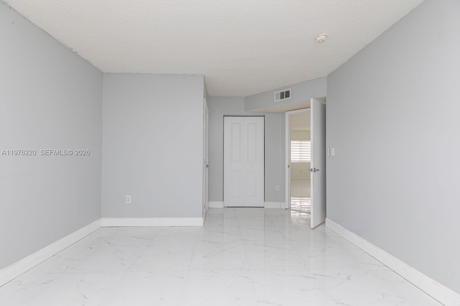 LAGO LINDO TOWNVILLAS CON - Residential Lease