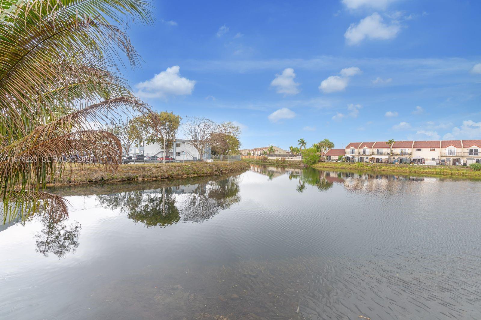 LAGO LINDO TOWNVILLAS CON - Residential Lease