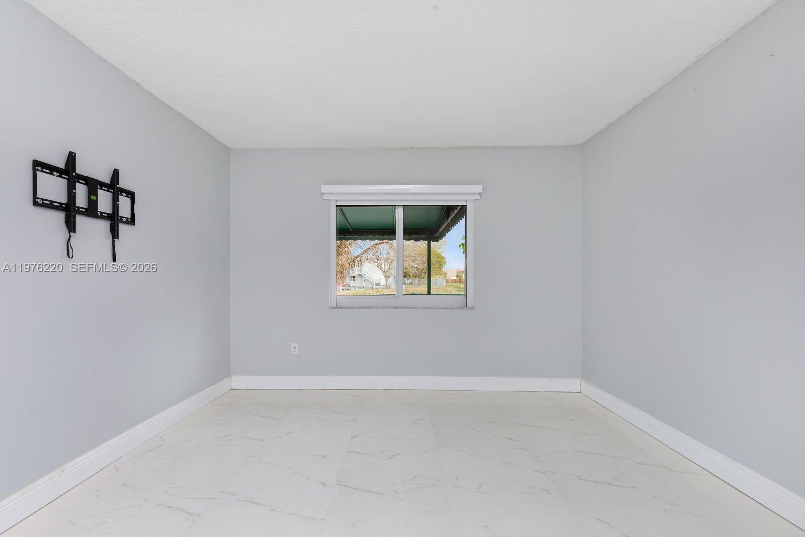 LAGO LINDO TOWNVILLAS CON - Residential Lease