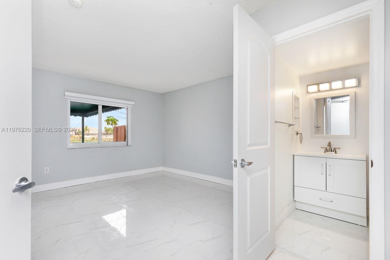 LAGO LINDO TOWNVILLAS CON - Residential Lease