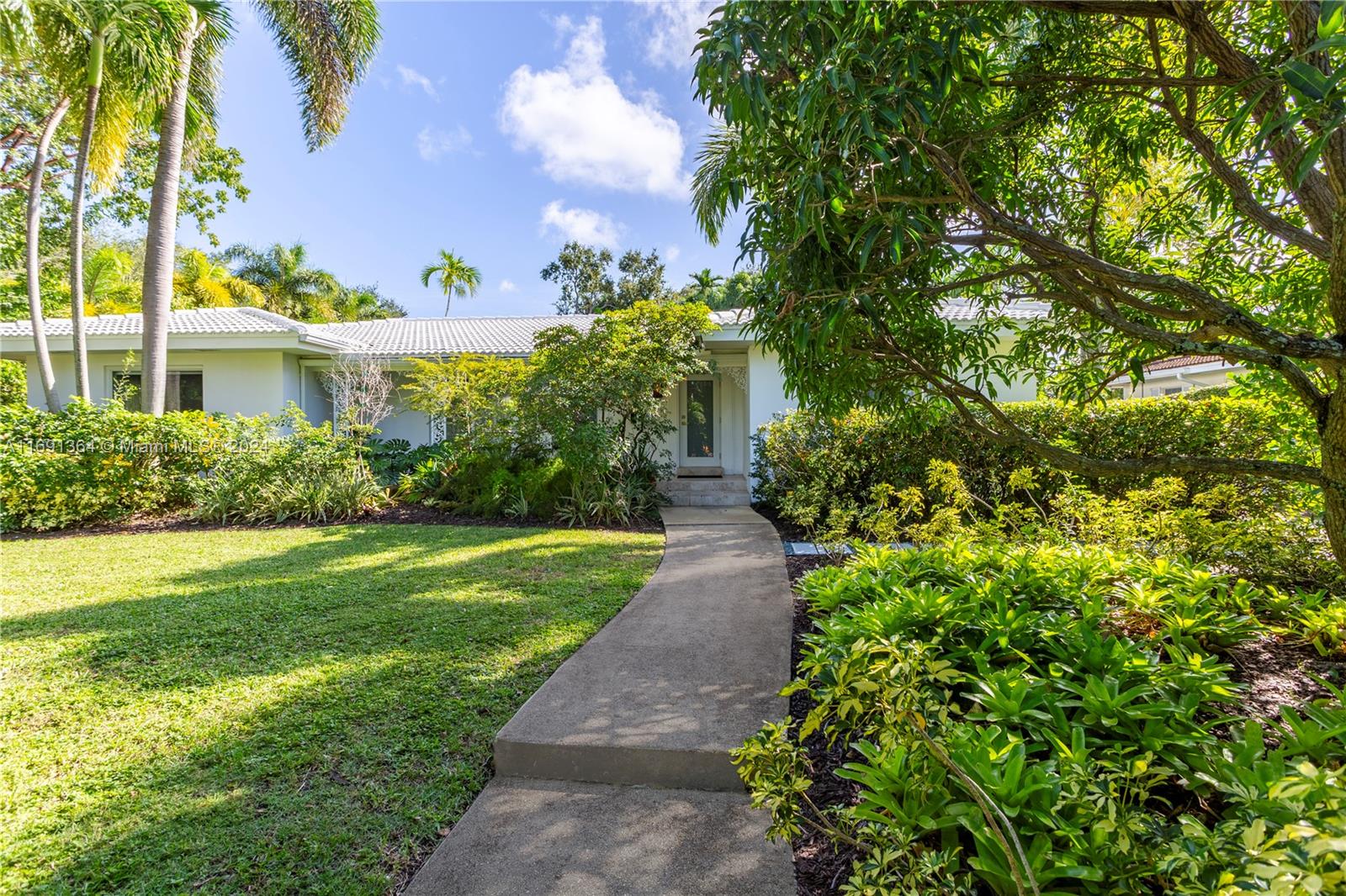 BAY POINT - Residential