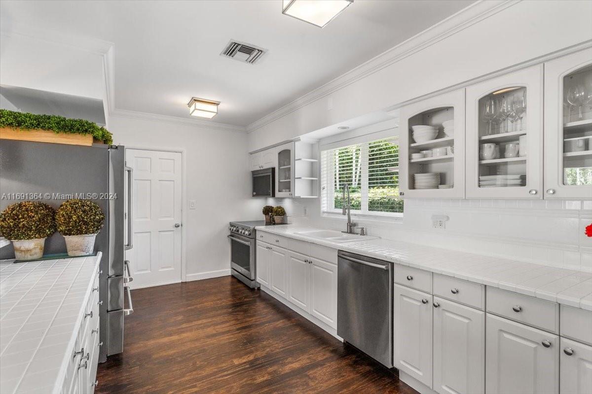 BAY POINT - Residential