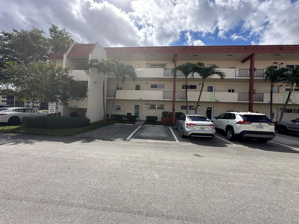Photo of 8960 S Hollybrook Blvd #109, Pembroke Pines, FL 33025 (MLS # A11968832)