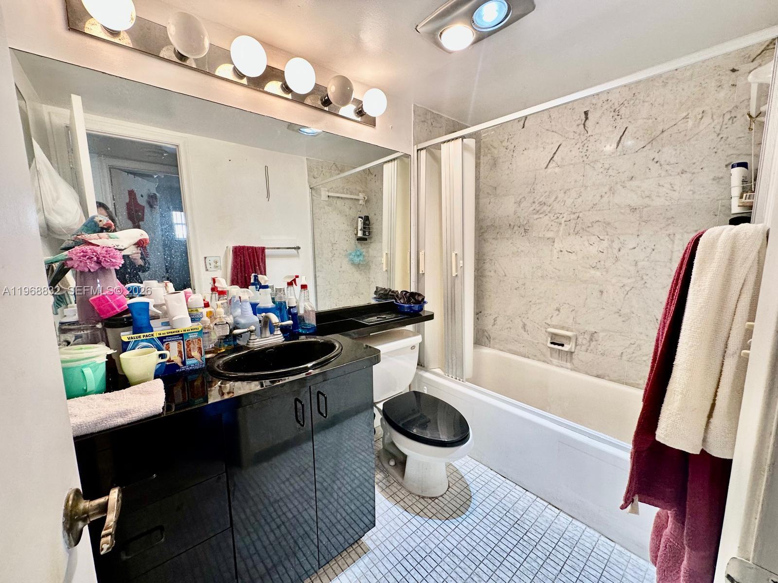 HOLLYBROOK GOLF AND TENNIS - Residential