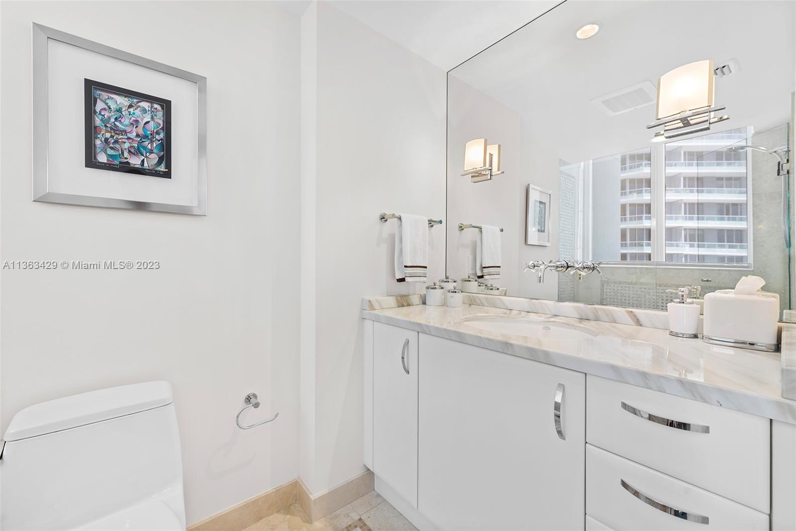 JADE RESIDENCES AT BRICKE - Residential