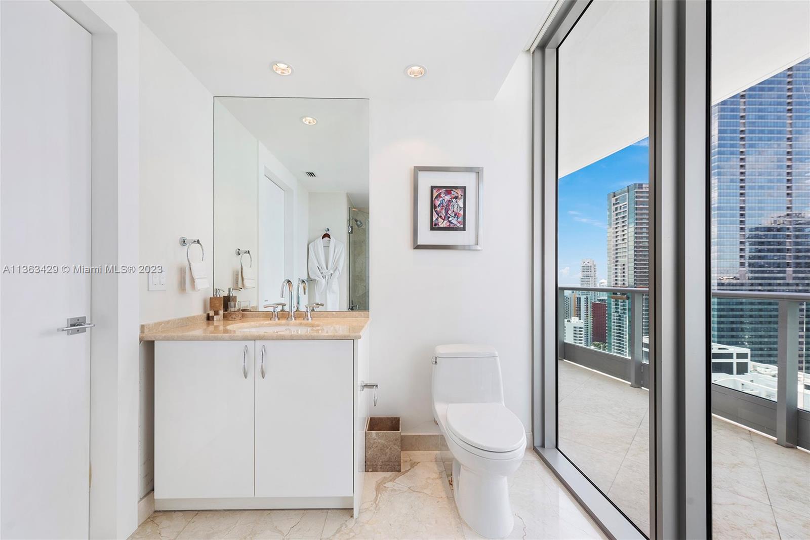 JADE RESIDENCES AT BRICKE - Residential