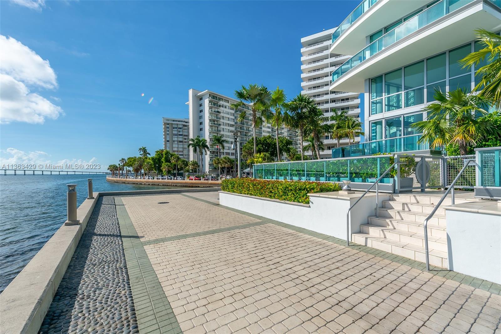 JADE RESIDENCES AT BRICKE - Residential