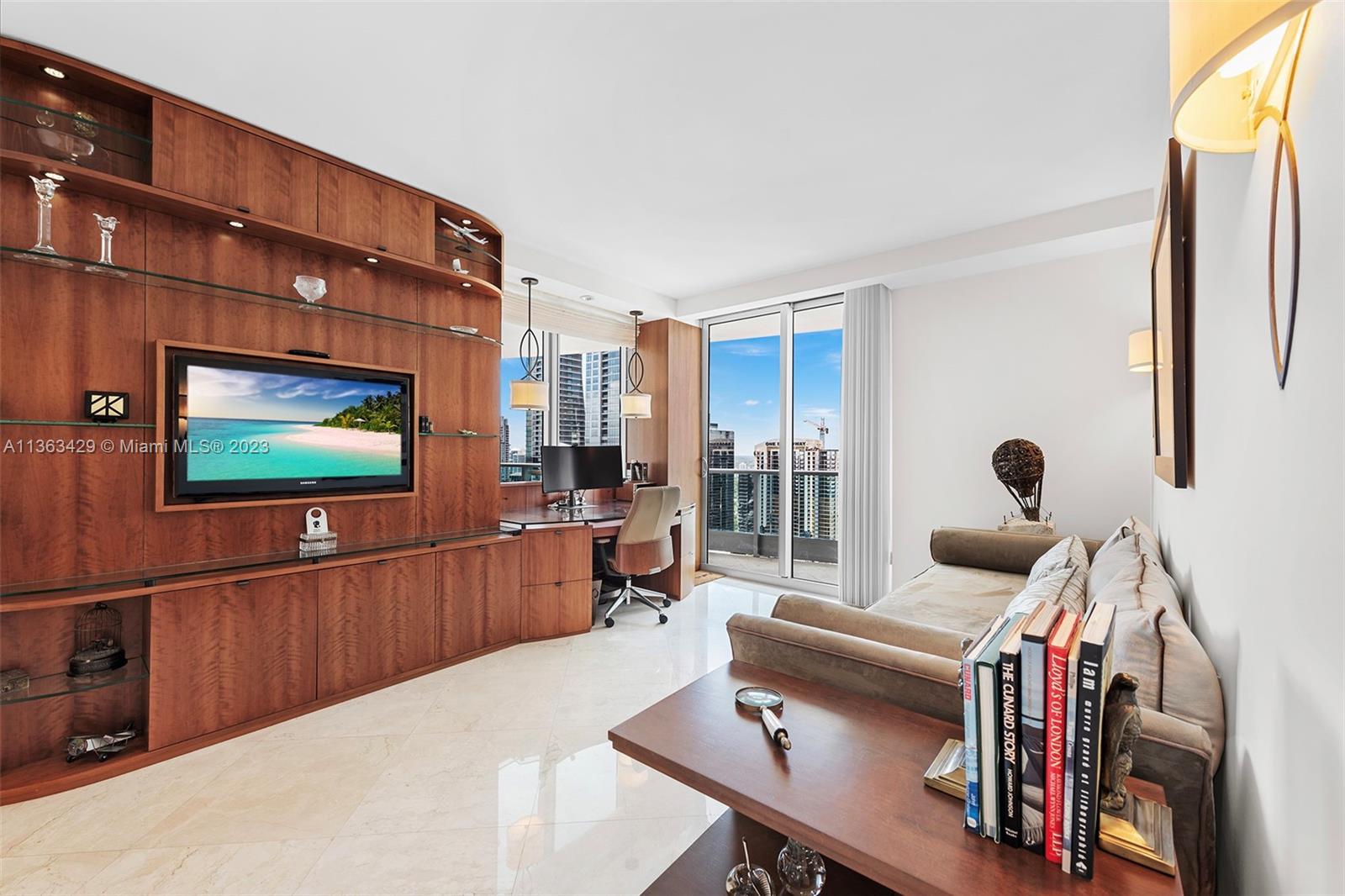 JADE RESIDENCES AT BRICKE - Residential
