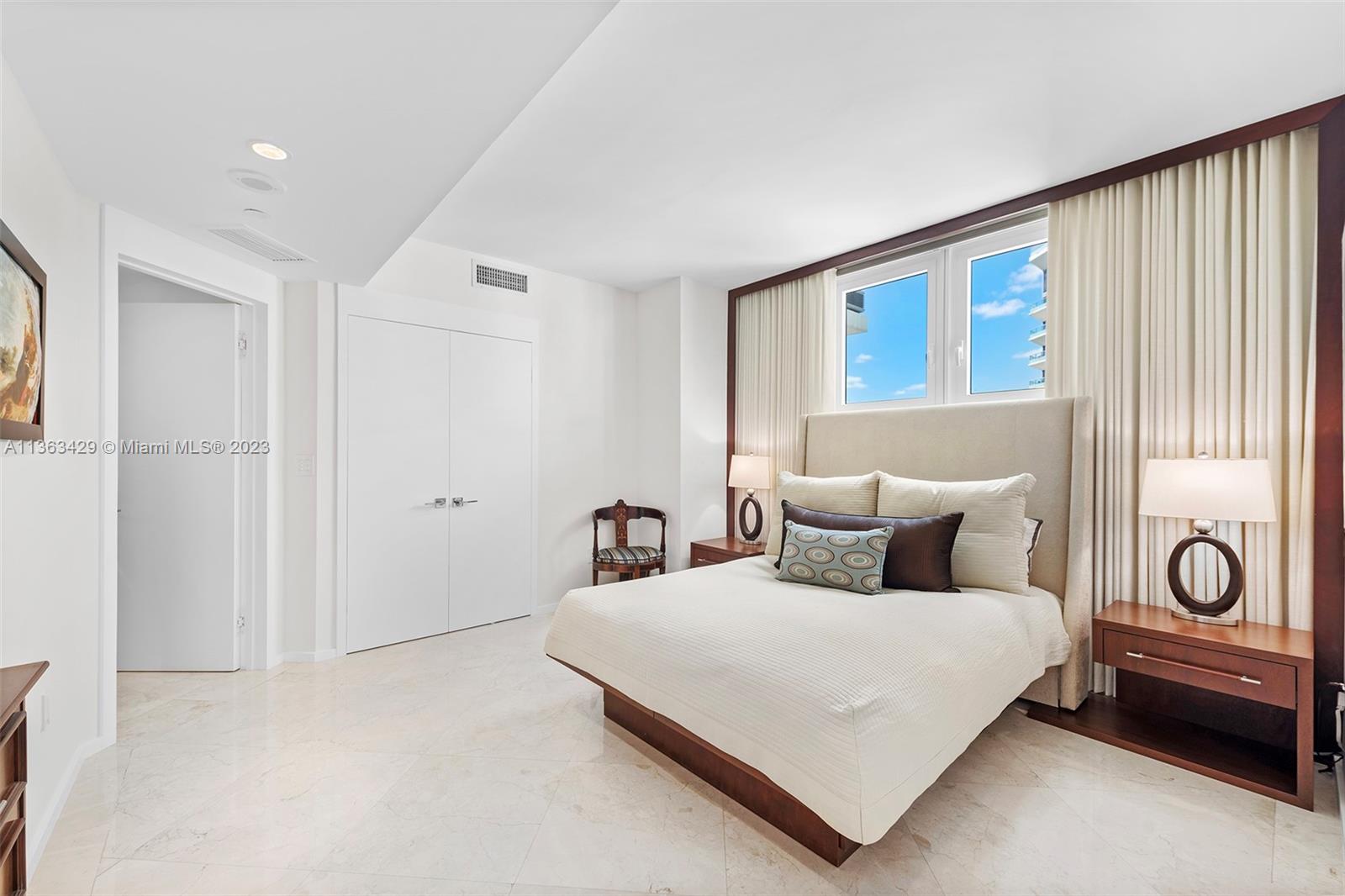 JADE RESIDENCES AT BRICKE - Residential