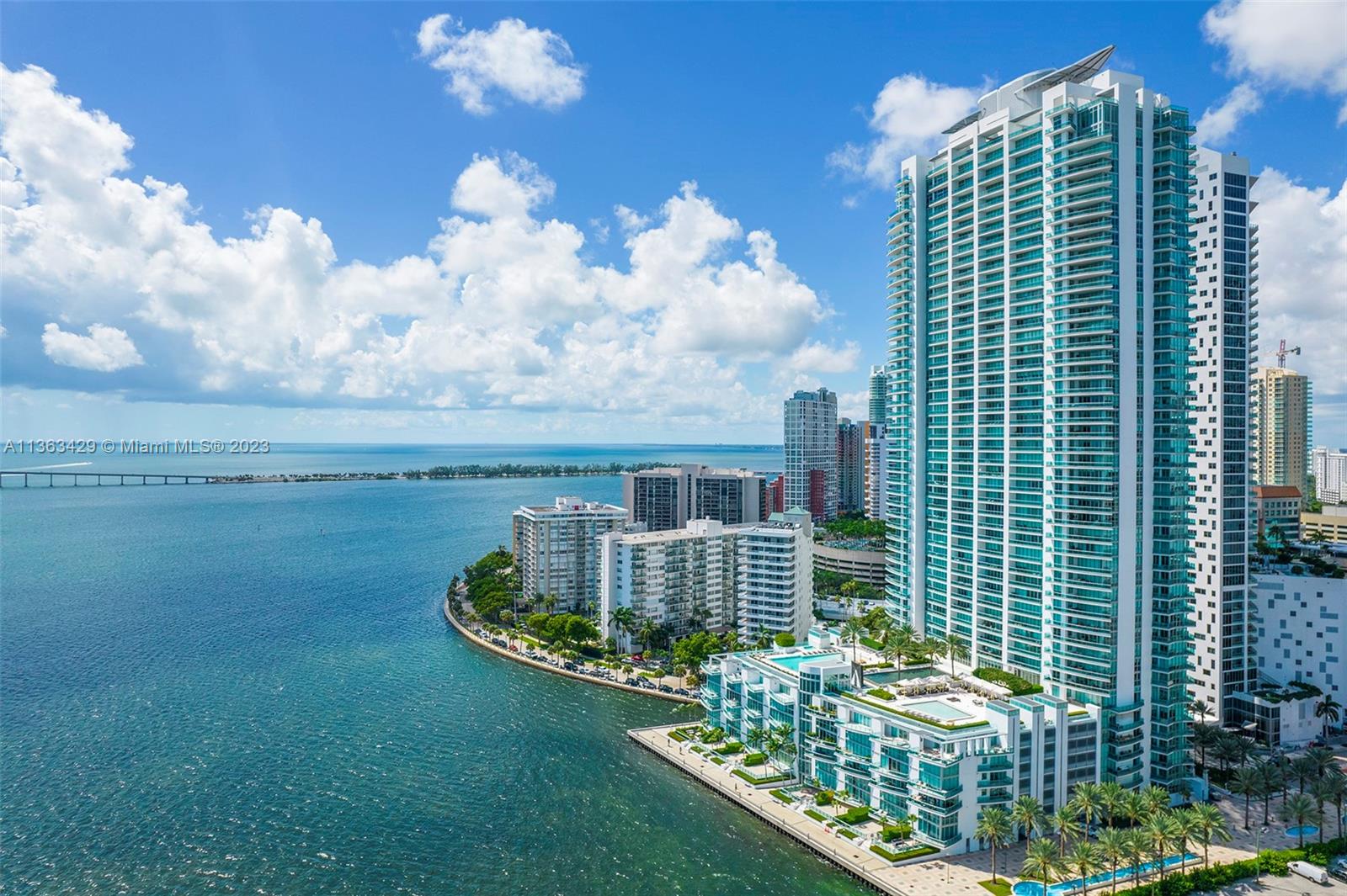 JADE RESIDENCES AT BRICKE - Residential