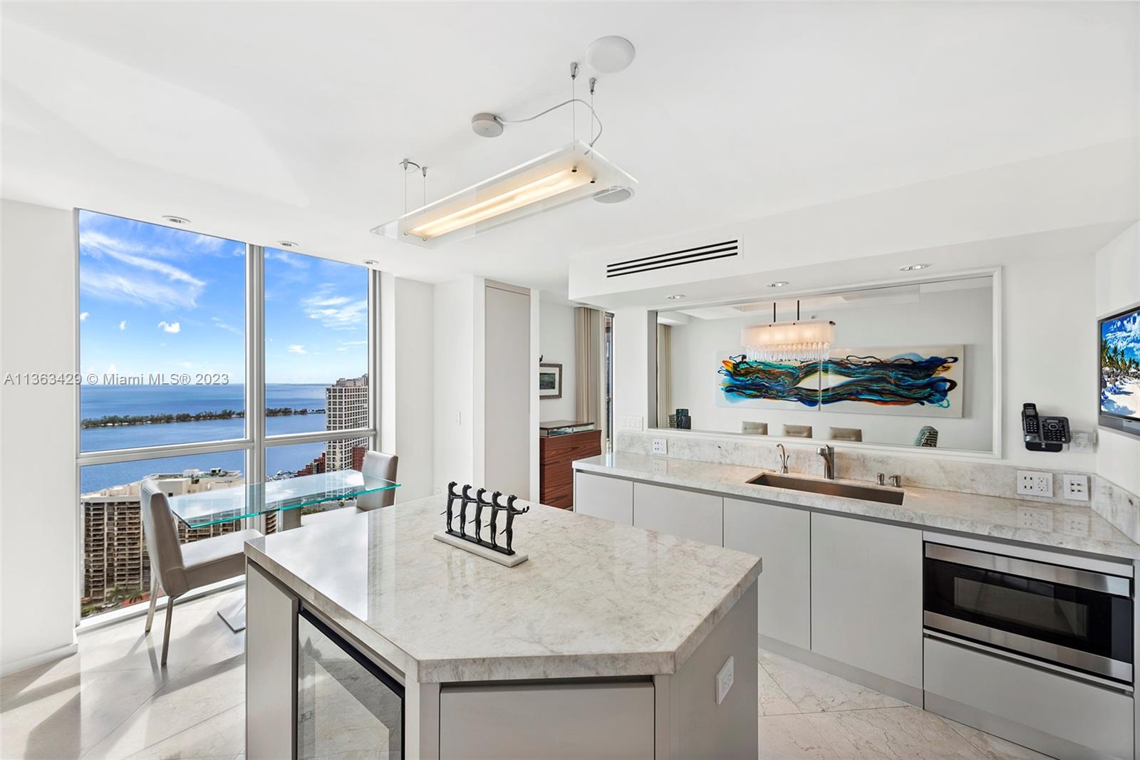 JADE RESIDENCES AT BRICKE - Residential
