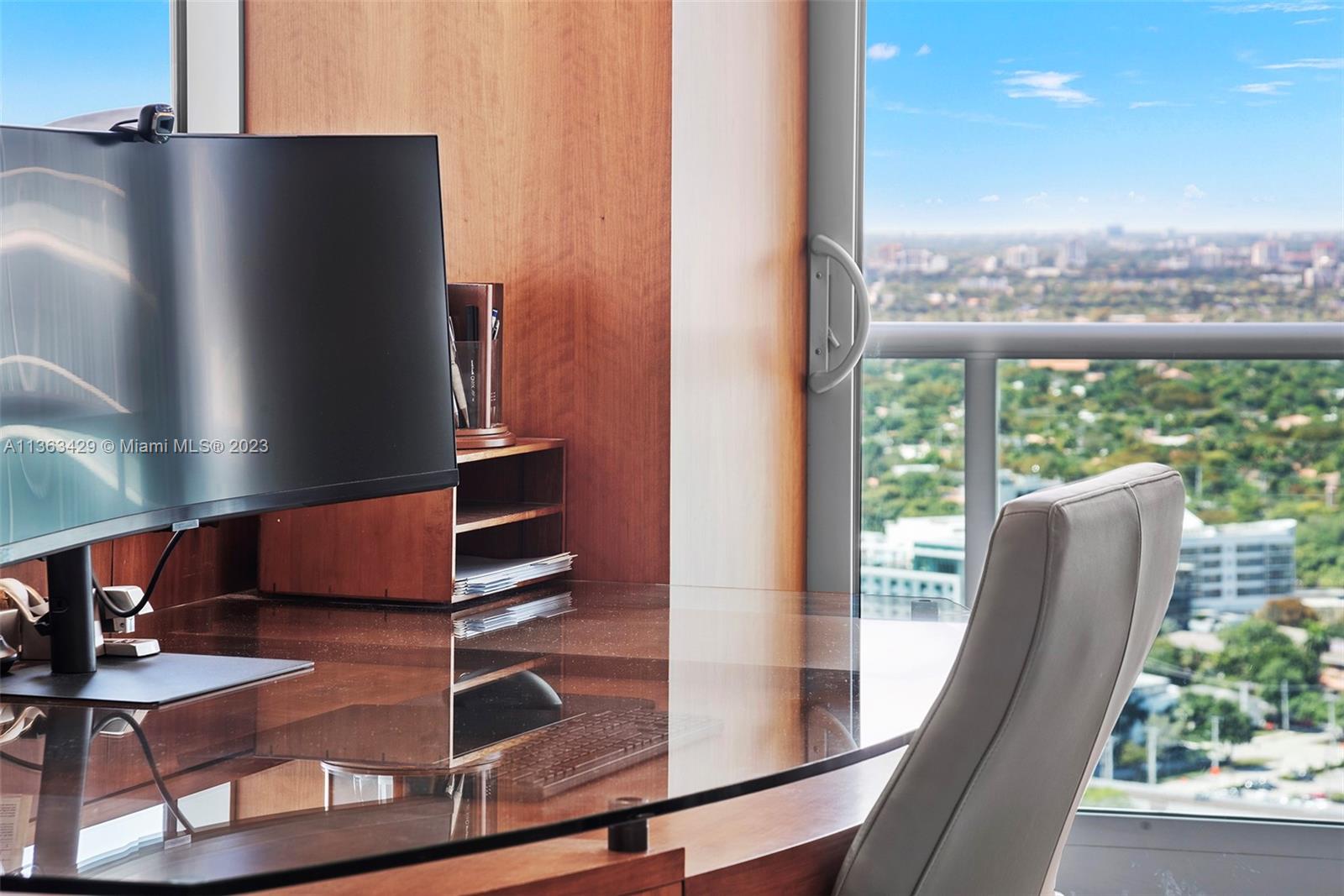 JADE RESIDENCES AT BRICKE - Residential