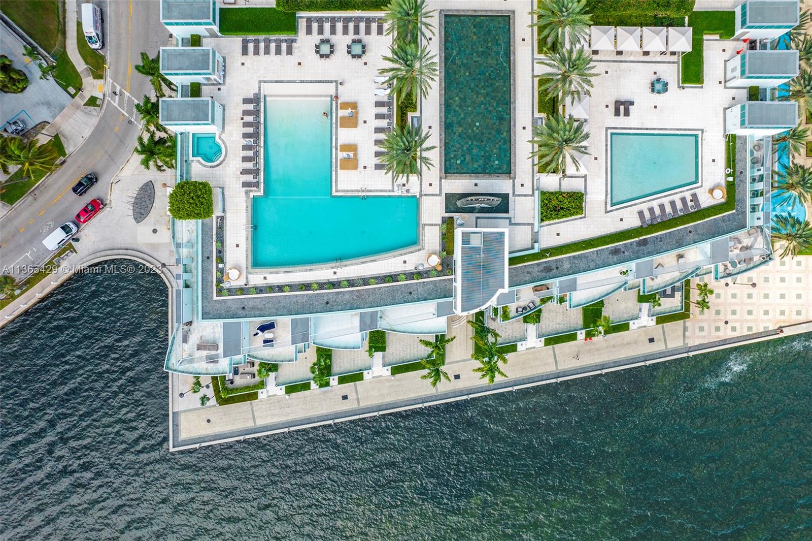 JADE RESIDENCES AT BRICKE - Residential