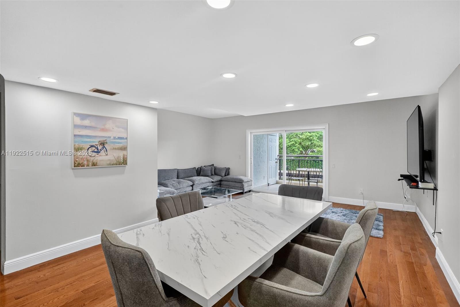 SANDPIPER CONDO - Residential