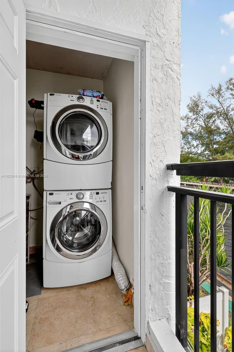 SANDPIPER CONDO - Residential