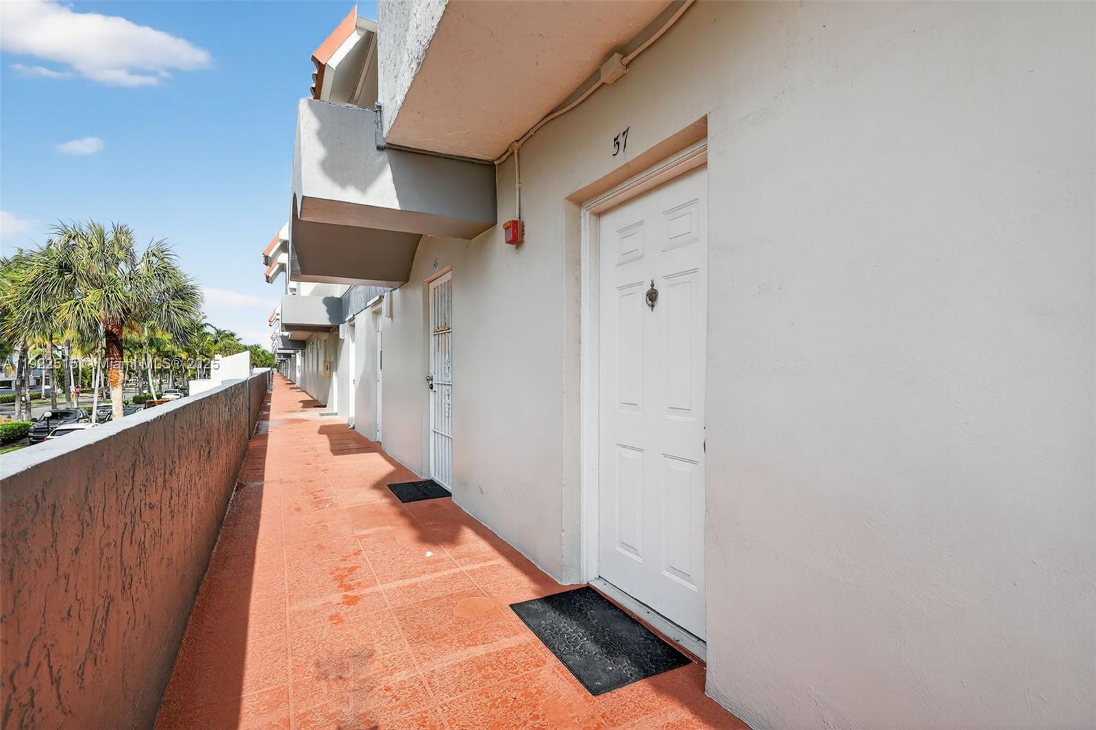 SANDPIPER CONDO - Residential