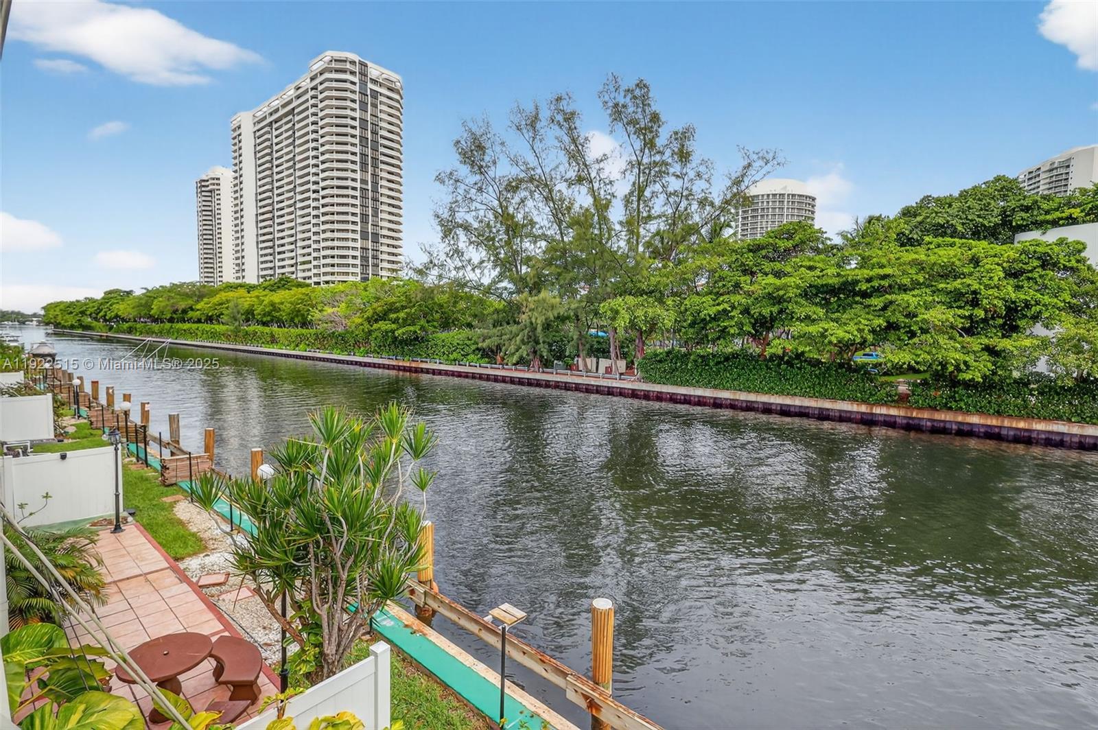 SANDPIPER CONDO - Residential