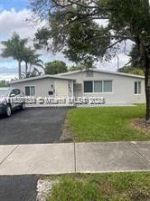 Completly remodeled studio in the great City of Oakland park, great location with a short drive to the beach, major Highways and restaurants. All ages welcome, washer and dryer available. Water, eletricity and landscape are included in rent. "Realtors please read broker remarks".