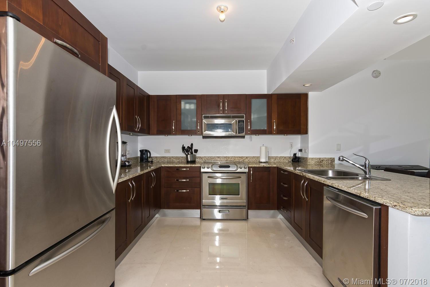 TURNBERRY VILLAGE - Residential Lease