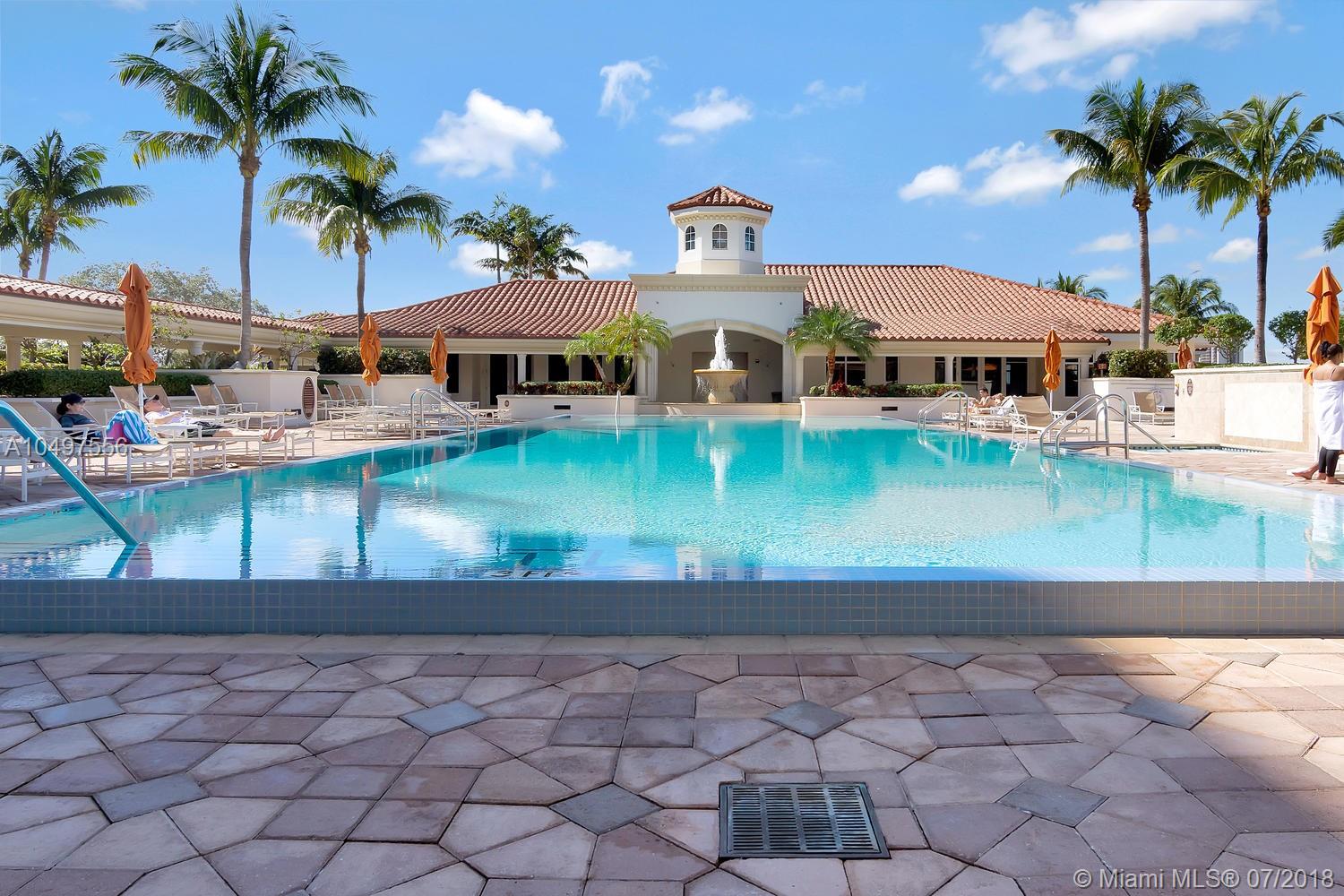 TURNBERRY VILLAGE - Residential Lease