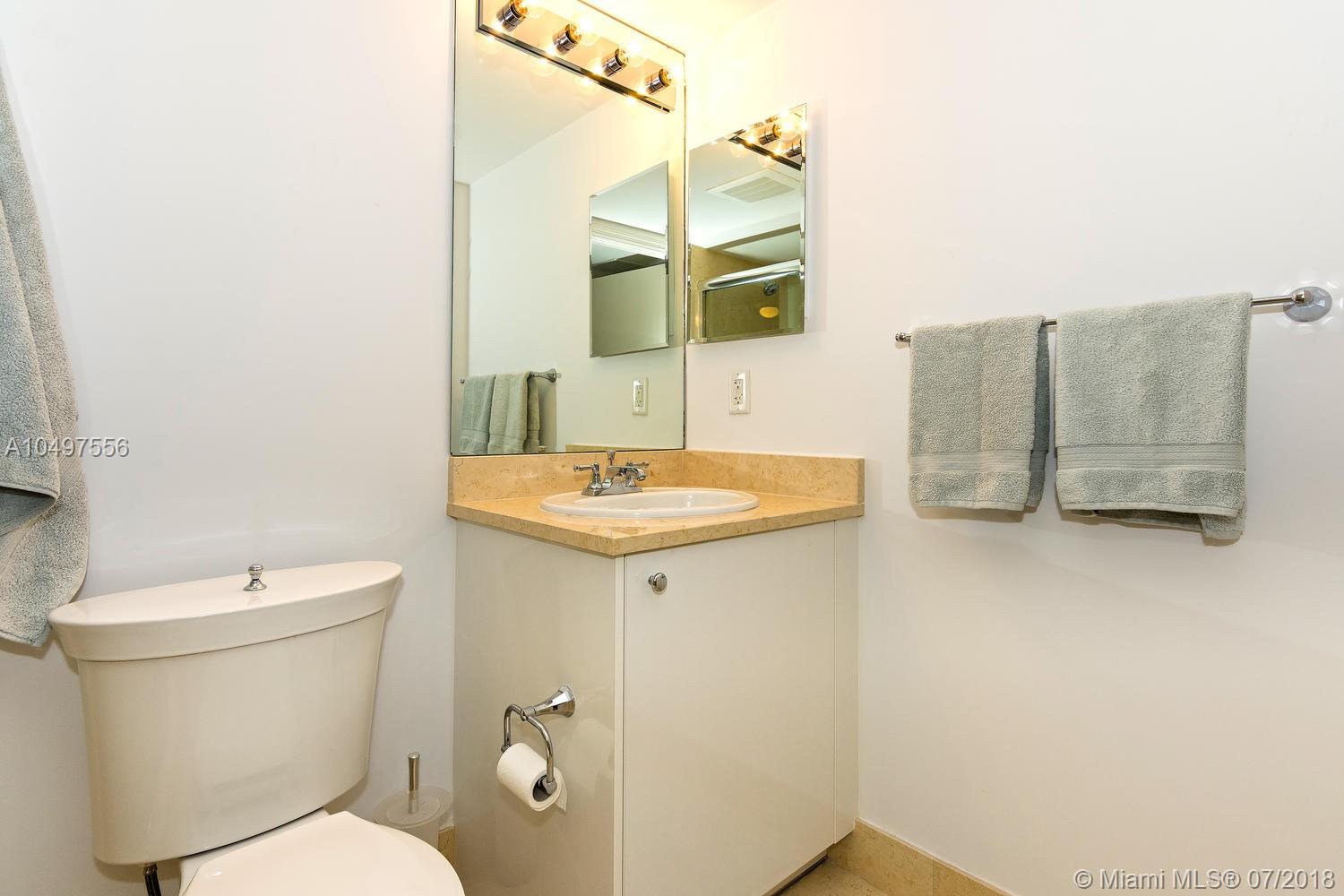 TURNBERRY VILLAGE - Residential Lease