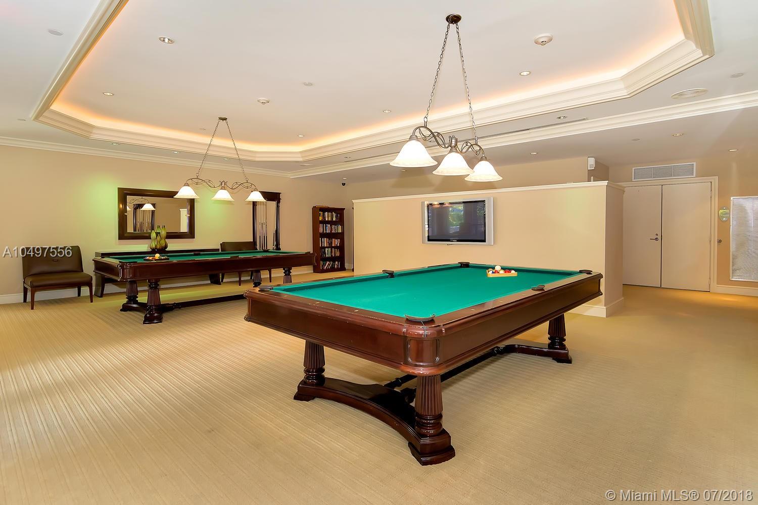 TURNBERRY VILLAGE - Residential Lease