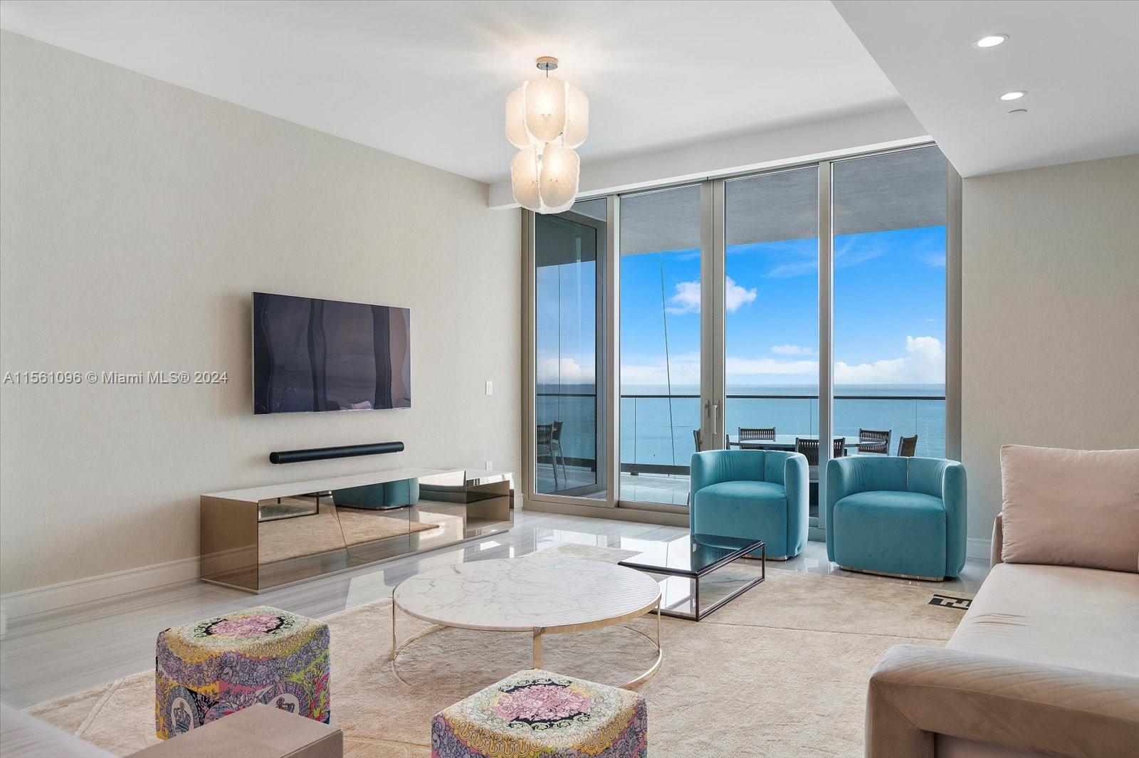 THE ESTATES AT ACQUALINA - Residential